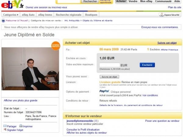 Jeune diplômé, un euro sur eBay. | Photo DR