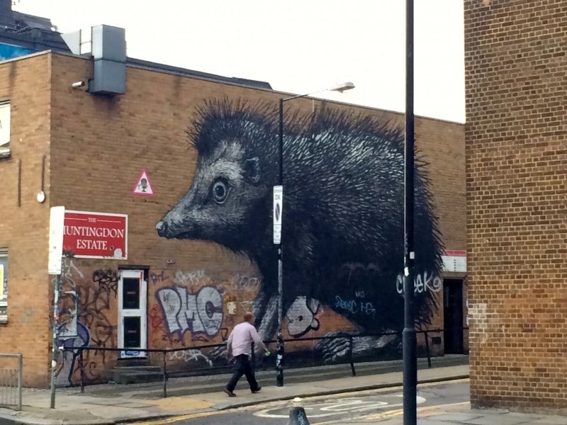 Diaporama A Shoreditch, le street art made in London - Roa, Chance Street | Photo Dorothée Duchemin