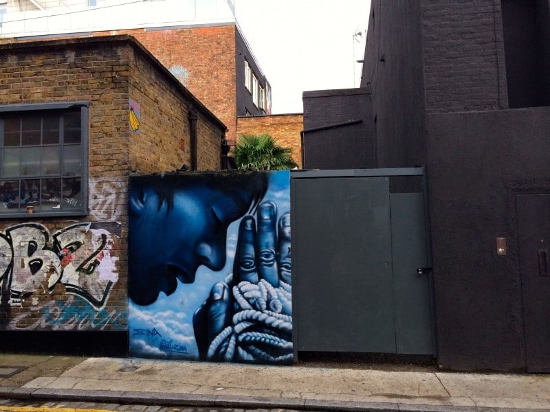 Diaporama A Shoreditch, le street art made in London - Zina | Photo Dorothée Duchemin